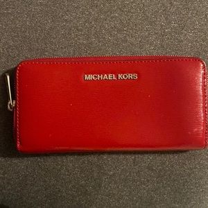 Michael kors wallet